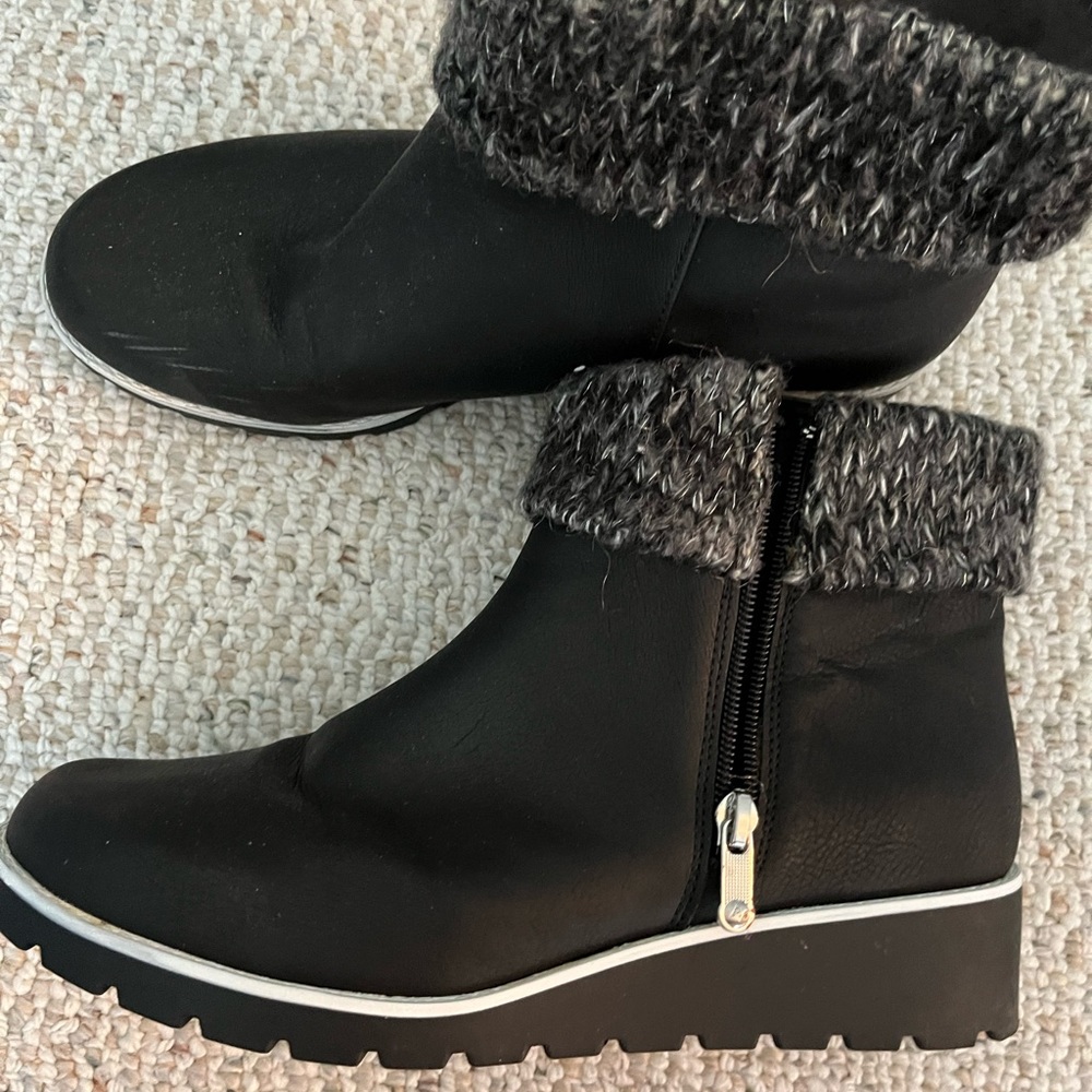 Adrienne Vittadini Trapeza Wedge Booties